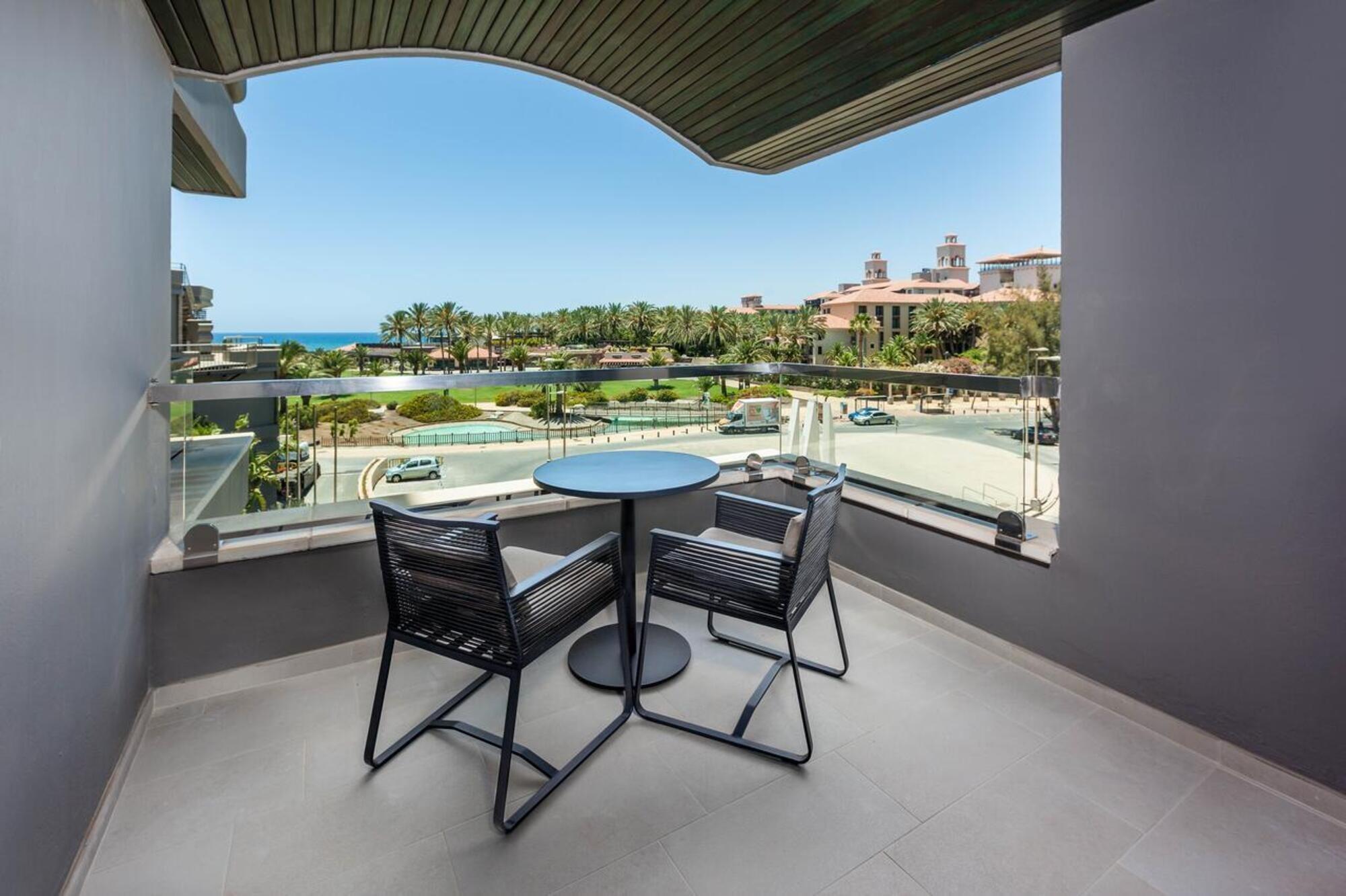Hotel Faro, A Lopesan Collection Hotel - Adults Only 马斯帕洛马斯 外观 照片 Balcony