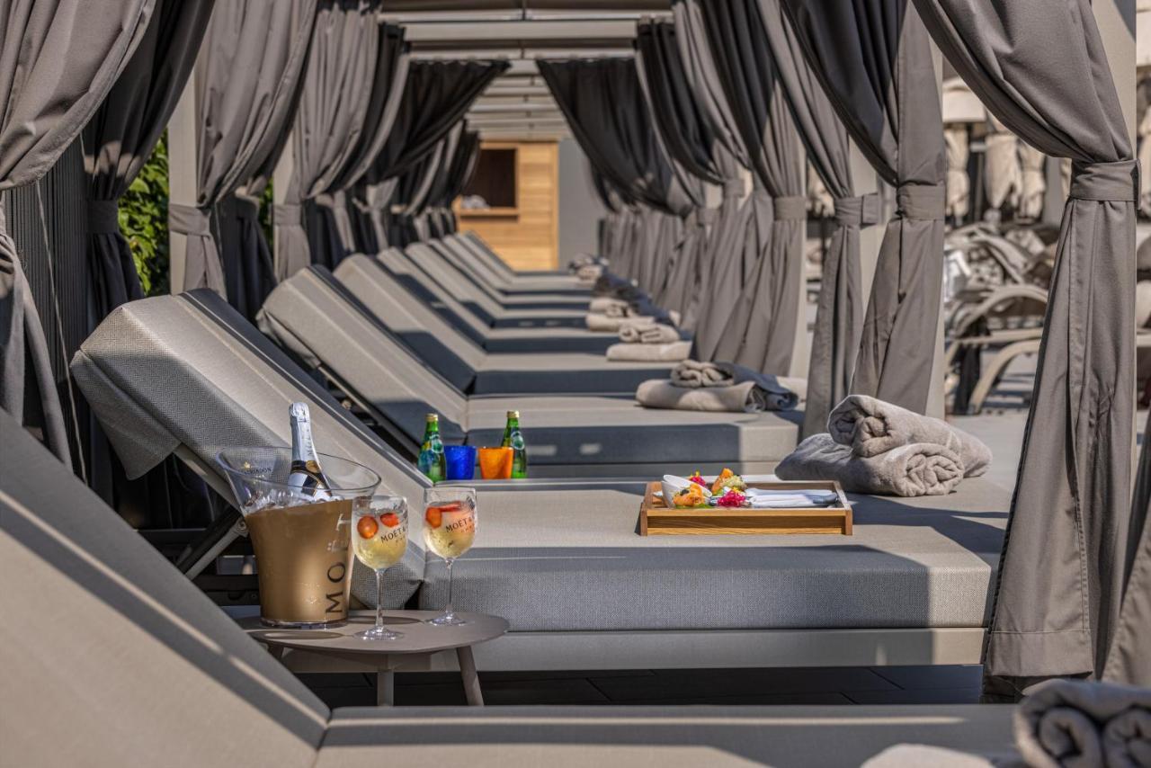 Hotel Faro, A Lopesan Collection Hotel - Adults Only 马斯帕洛马斯 外观 照片 Cabana at the pool